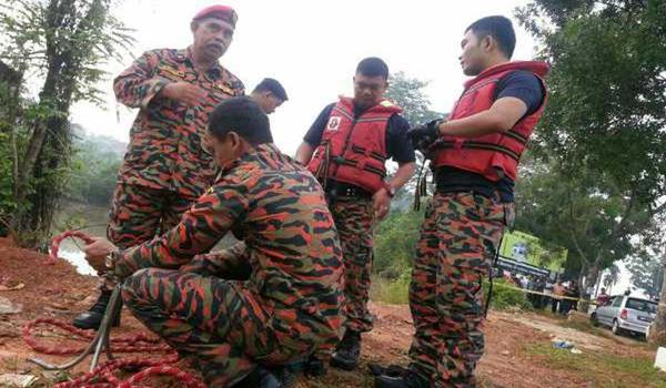 Suspek curi lori mati lemas- kereta terjunam dalam lombong ...