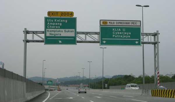 Kerajaan Tidak Harus Tanggung Pampasan Tinggi Kepada Pemegang Konsesi Tol