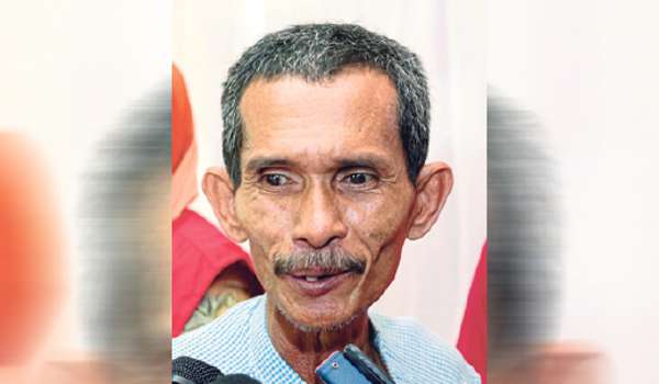 20161106-viral-berhenti-uitm-bapa-nafi
