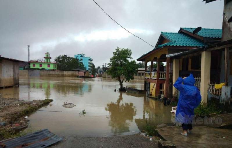 Paras Sungai Golok naik mendadak