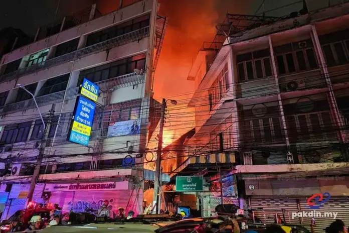 Kebakaran besar di Chinatown